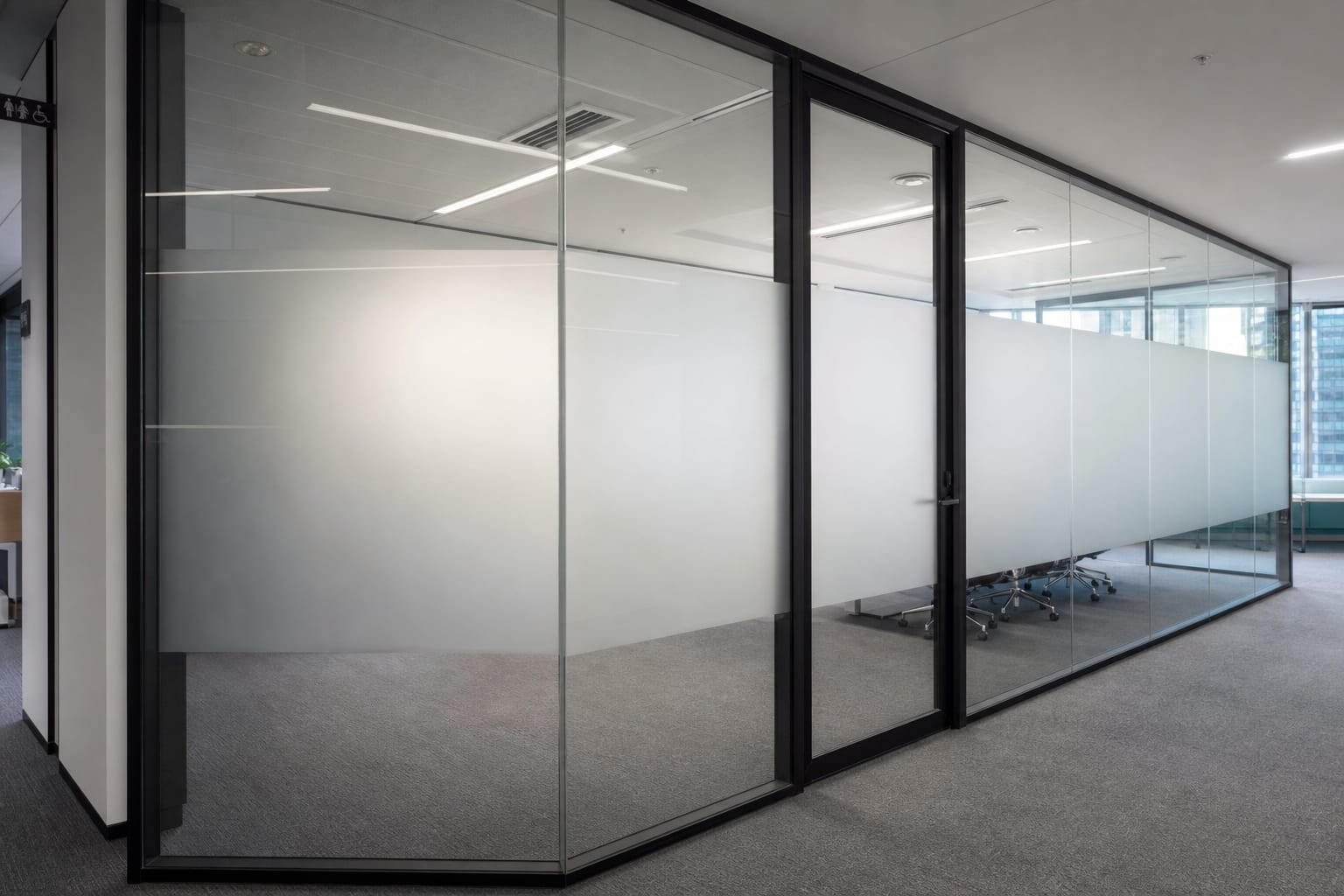Frameless glass office partitions