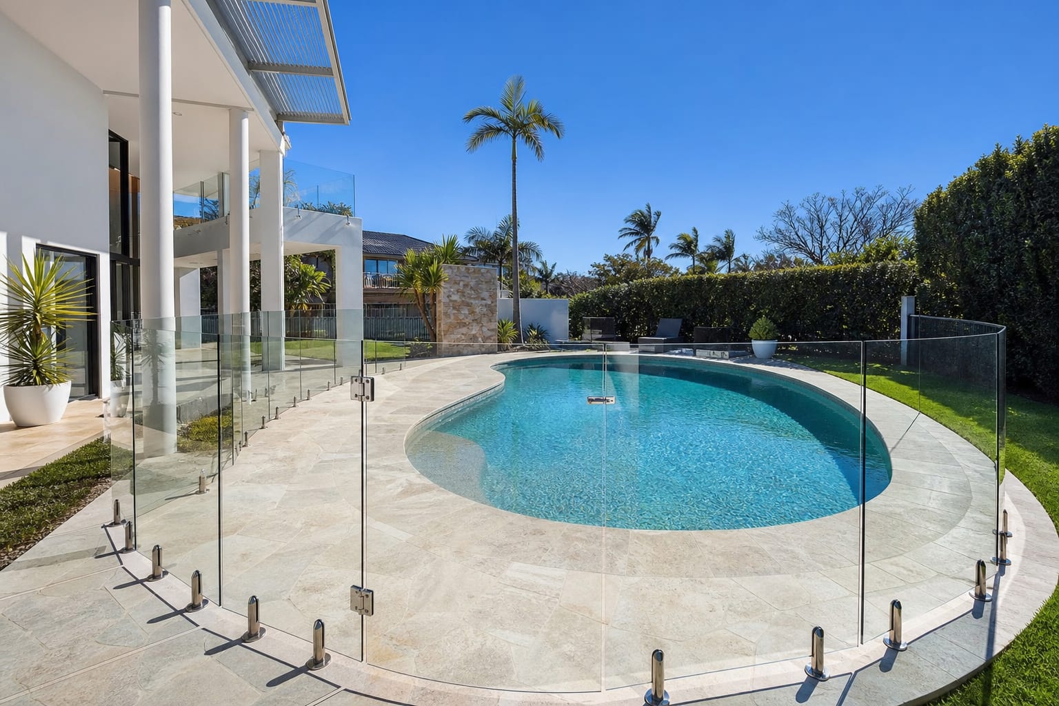 Custom glass pool fence